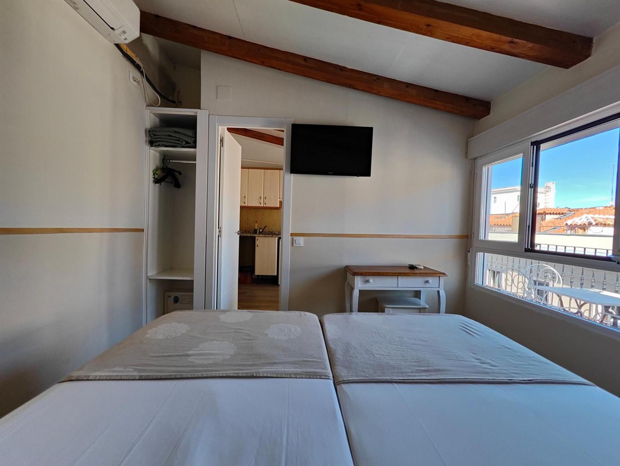 Apartamentos Mayor Centro Мадрид Екстериор снимка