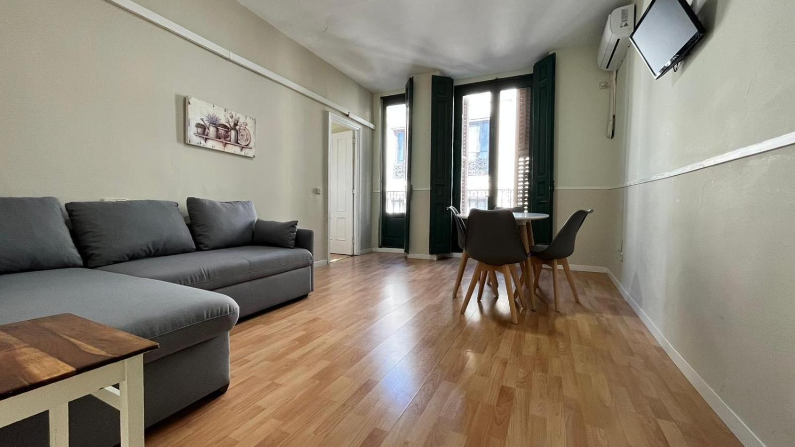 Apartamentos Mayor Centro Мадрид Екстериор снимка