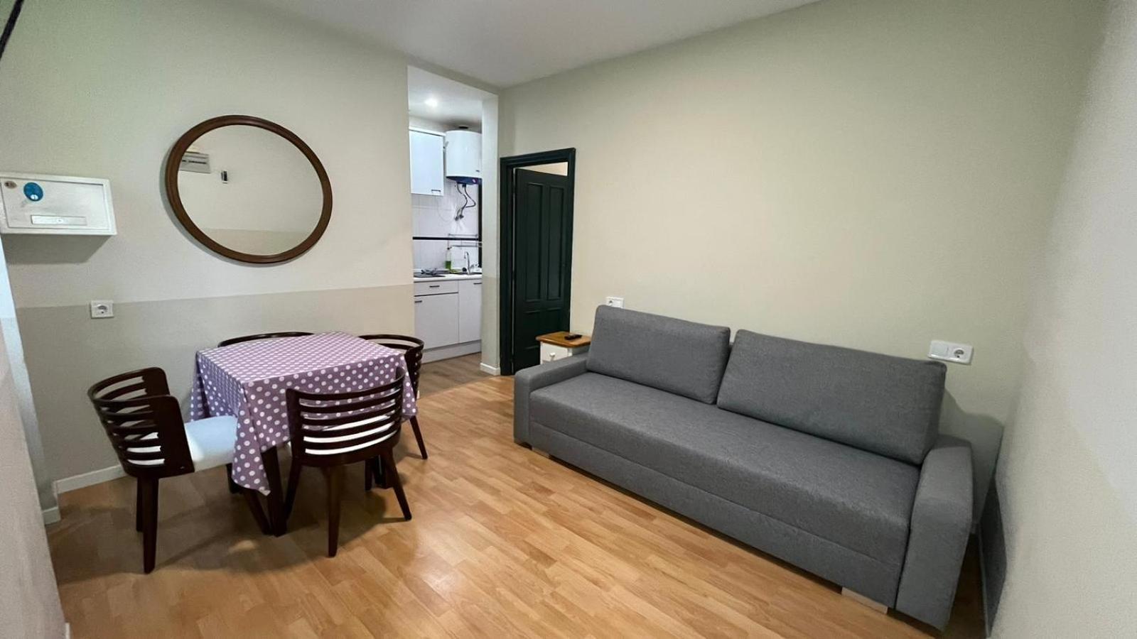 Apartamentos Mayor Centro Мадрид Екстериор снимка