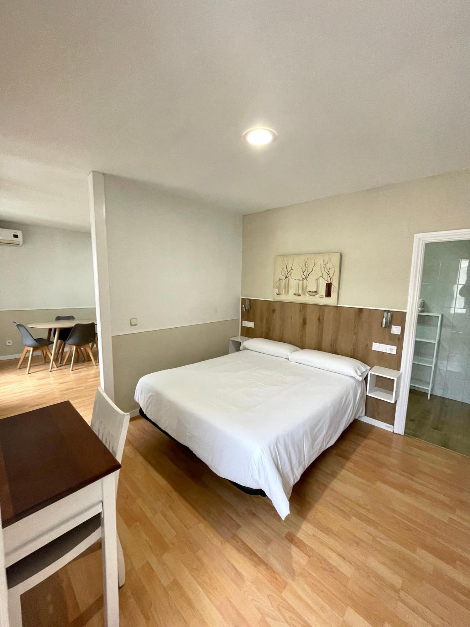 Apartamentos Mayor Centro Мадрид Екстериор снимка